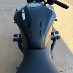 Protetor MT07 Ano 2026 Stunt Race Preto Fosco - Imagem 13