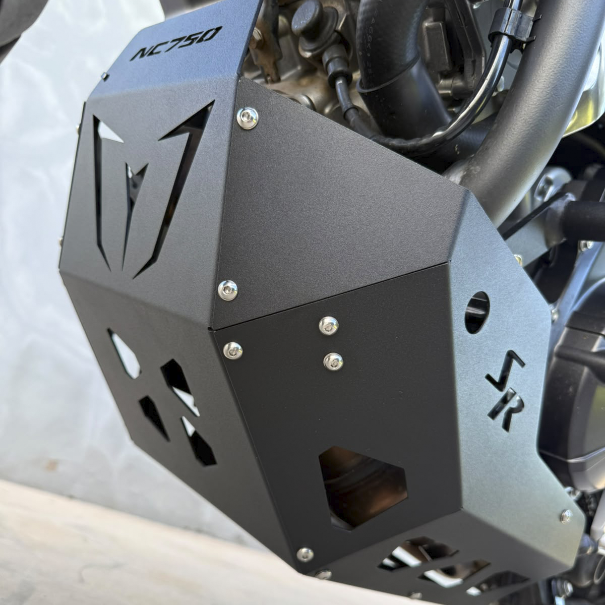 Protetor de Carter NC 750X Reforçado Esportivo Stunt Race - Imagem 11